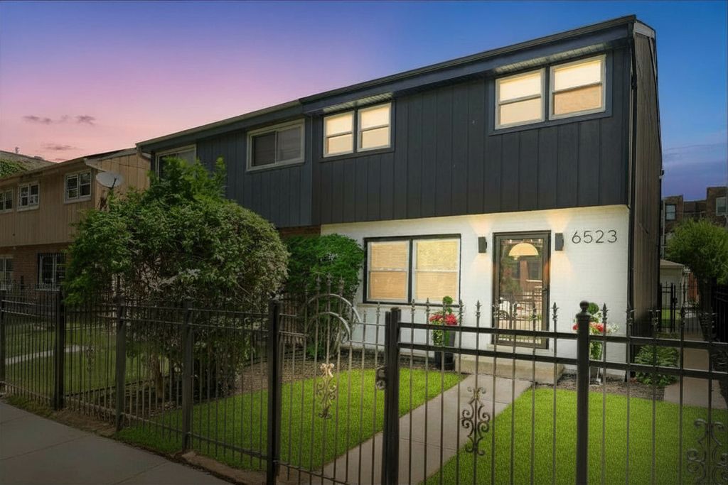 6523 S Ellis Avenue 6523, Chicago, IL 60637