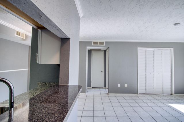 10555 Turtlewood Court 1702, Houston, TX 77072