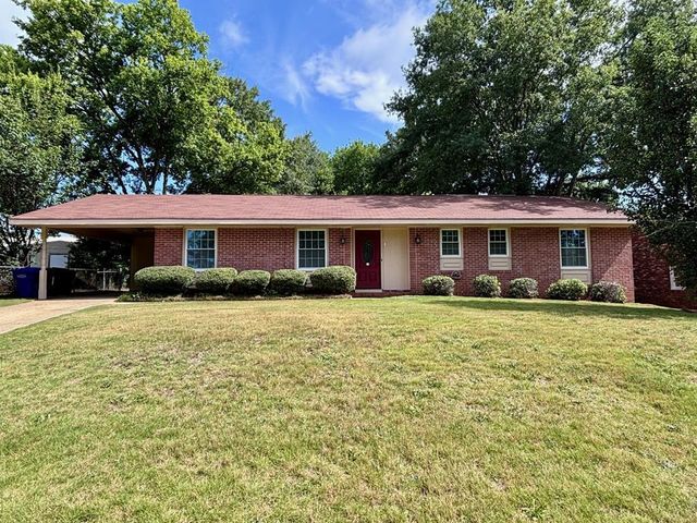 2113 Leeds Drive, Columbus, GA 31904