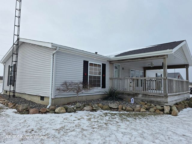 16475 Baldwin Road, Brady Twp, MI 48616