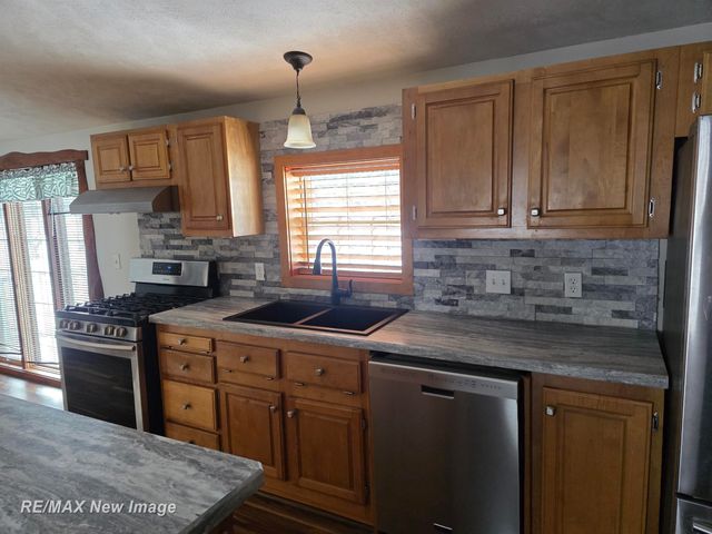 16475 Baldwin Road, Brady Twp, MI 48616