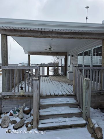 16475 Baldwin Road, Brady Twp, MI 48616