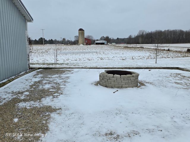 16475 Baldwin Road, Brady Twp, MI 48616