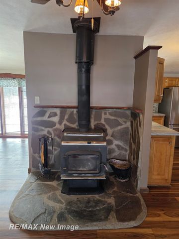 16475 Baldwin Road, Brady Twp, MI 48616