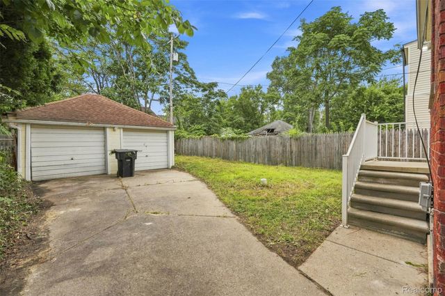 15819 Wisconsin Street, Detroit, MI 48238