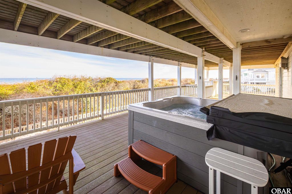 Image 18 of property listing at 991 Lighthouse Drive Lot 5, Corolla, NC 27927