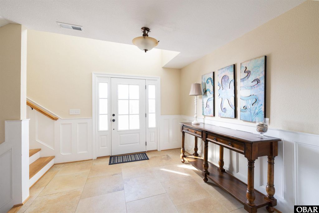 Image 20 of property listing at 991 Lighthouse Drive Lot 5, Corolla, NC 27927