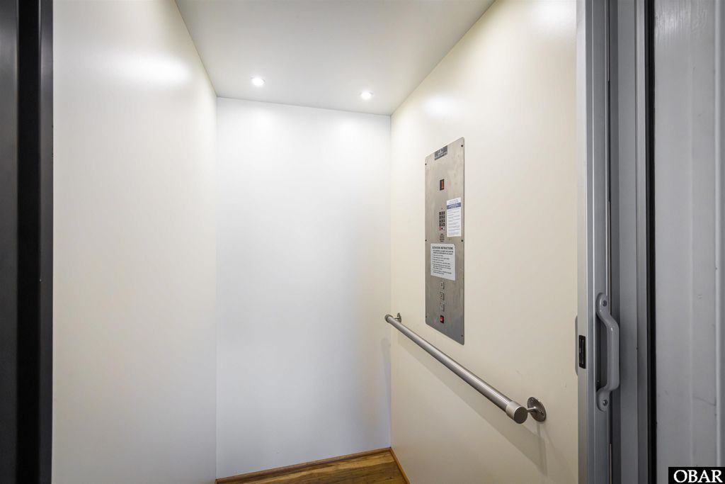 Image 21 of property listing at 991 Lighthouse Drive Lot 5, Corolla, NC 27927