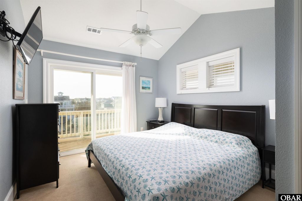 Image 25 of property listing at 991 Lighthouse Drive Lot 5, Corolla, NC 27927