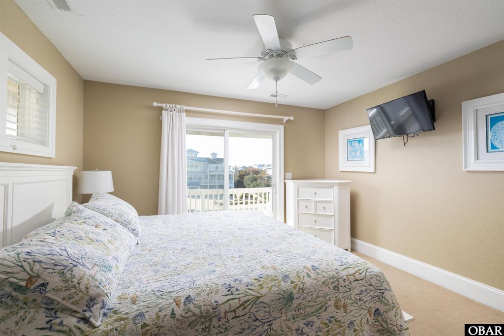 Image 37 of property listing at 991 Lighthouse Drive Lot 5, Corolla, NC 27927