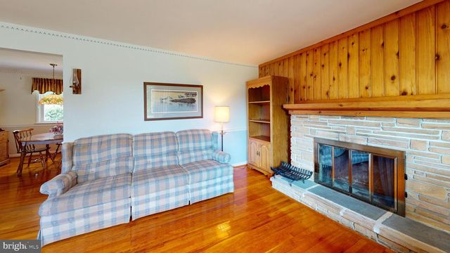 1020 TELEGRAPH RD, Perkasie, PA 18944
