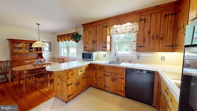 1020 TELEGRAPH RD, Perkasie, PA 18944