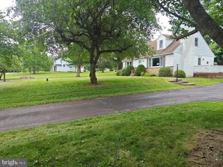 1020 TELEGRAPH RD, Perkasie, PA 18944
