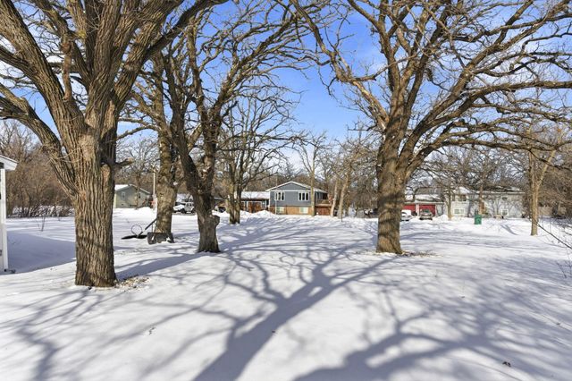 121 US Highway 10, Big Lake, MN 55309