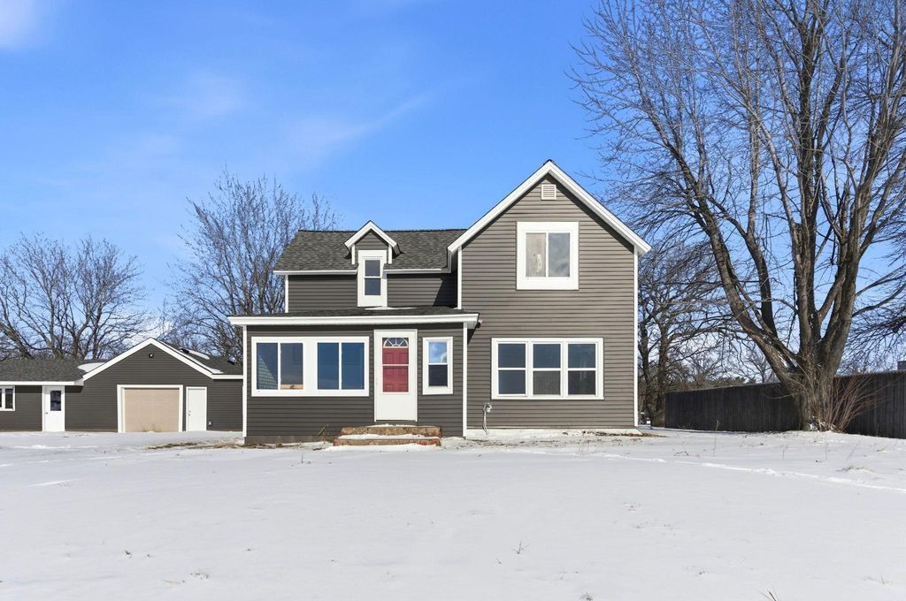 121 US Highway 10, Big Lake, MN 55309