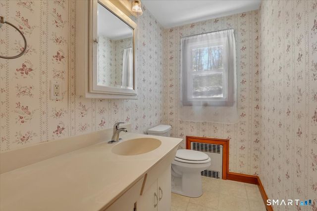 155 Ferguson Road, Manchester, CT 06040