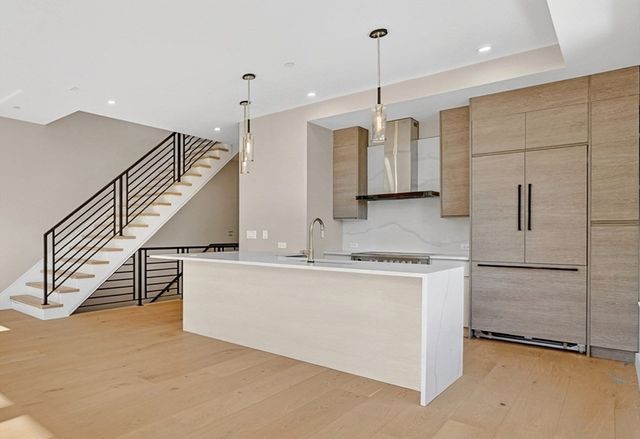 325B Alewife Brook Pkwy B, Somerville, MA 02144