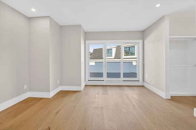 325B Alewife Brook Pkwy B, Somerville, MA 02144