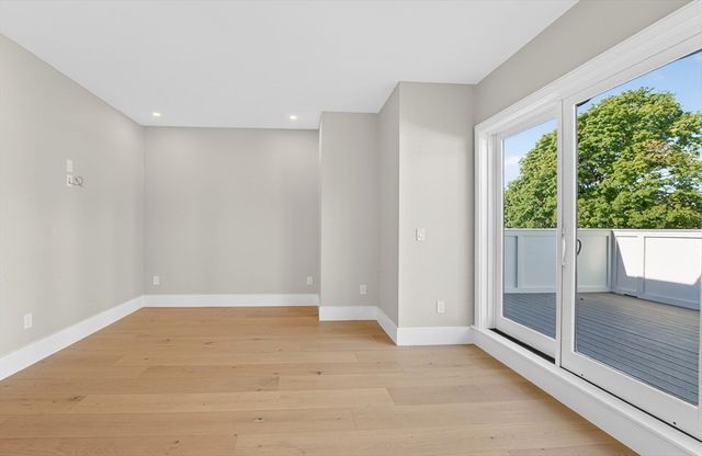 325B Alewife Brook Pkwy B, Somerville, MA 02144