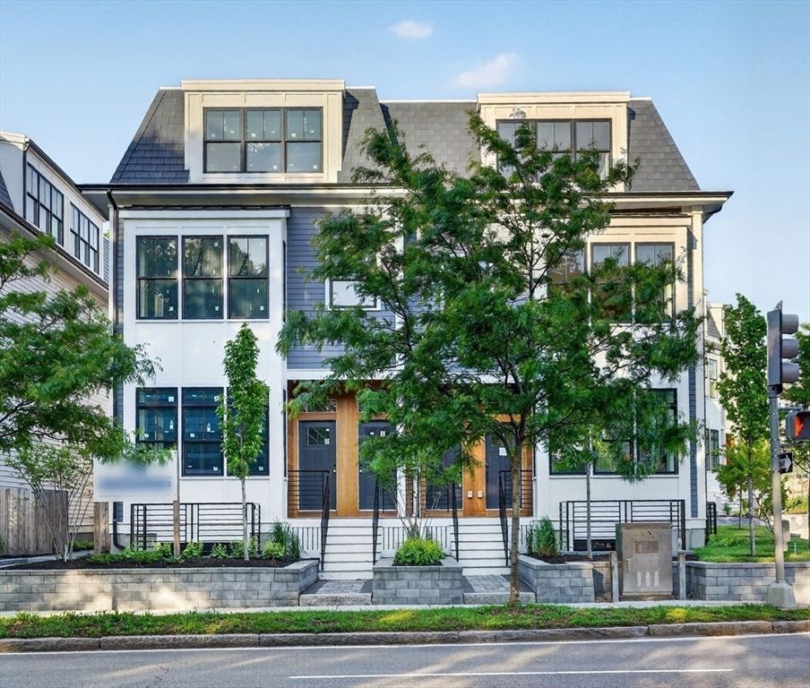 325B Alewife Brook Pkwy B, Somerville, MA 02144