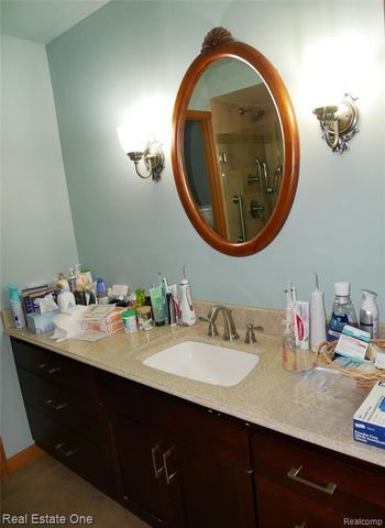 12704 Beresford Drive, Sterling Heights, MI 48313