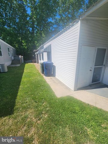 225 MARYLAND AVE, Williamstown, NJ 08094