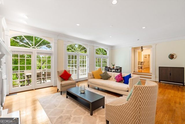 345 W Berwicke Common NE, Atlanta, GA 30342