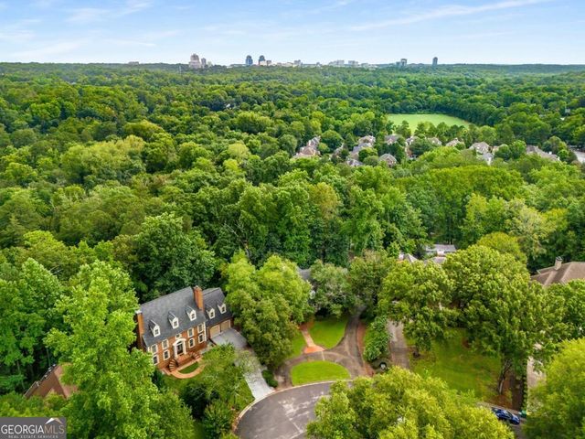 345 W Berwicke Common NE, Atlanta, GA 30342
