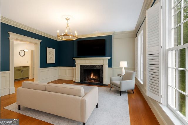 345 W Berwicke Common NE, Atlanta, GA 30342