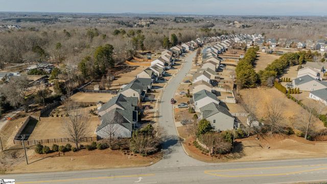 9 Chapel Hill Lane, Simpsonville, SC 29630