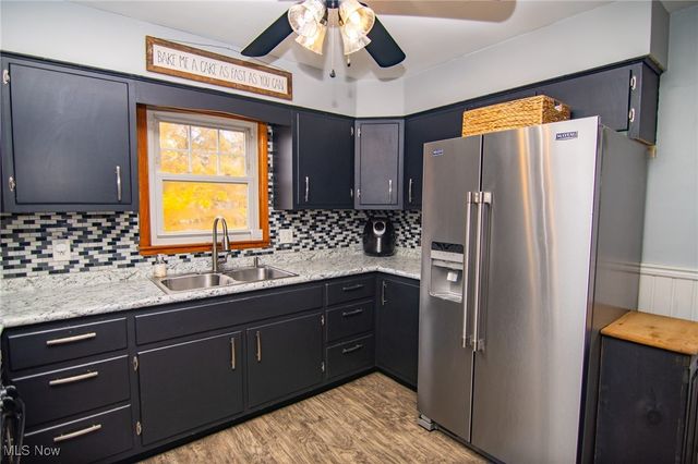 69649 Crescent Road, St Clairsville, OH 43950