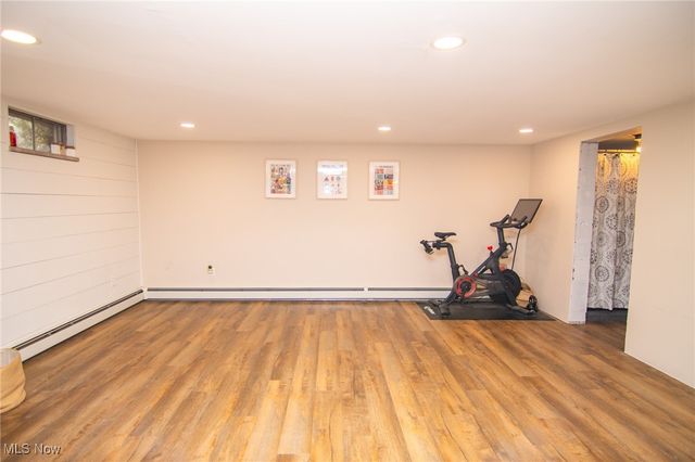 69649 Crescent Road, St Clairsville, OH 43950