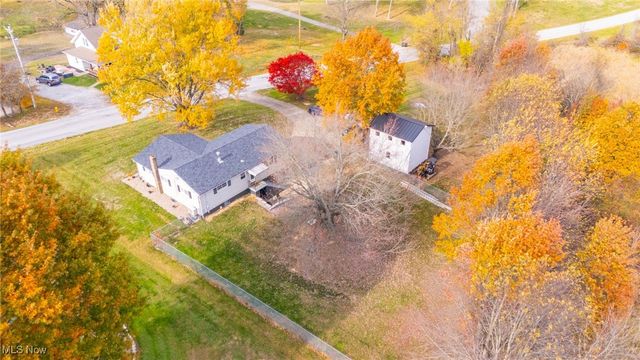 69649 Crescent Road, St Clairsville, OH 43950