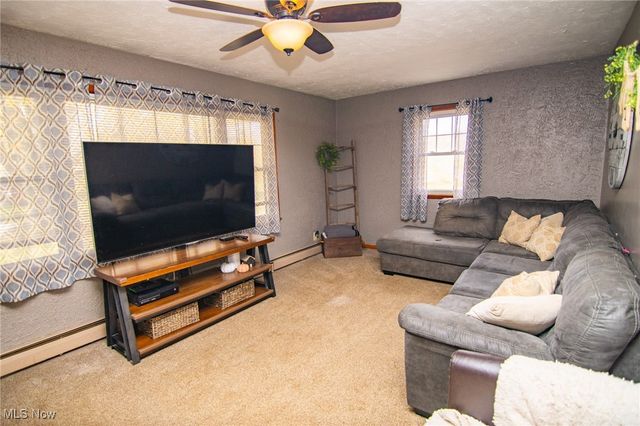 69649 Crescent Road, St Clairsville, OH 43950