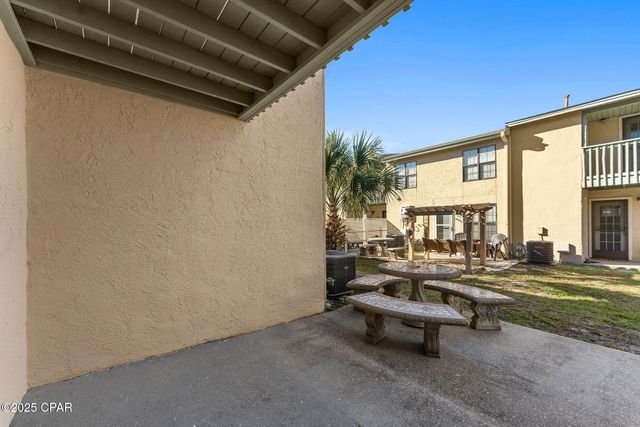 138 W Leslie Lane, Panama City Beach, FL 32407