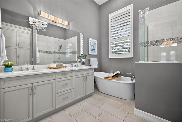 14792 Spinnaker WAY, Naples, FL 34114