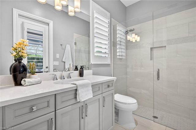 14792 Spinnaker WAY, Naples, FL 34114