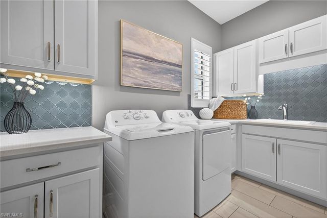 14792 Spinnaker WAY, Naples, FL 34114