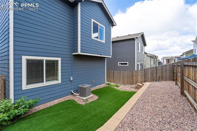 802 Grissom Drive, Colorado Springs, CO 80915