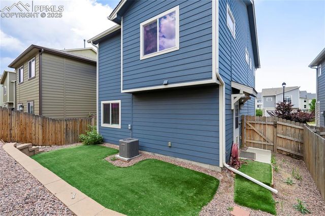 802 Grissom Drive, Colorado Springs, CO 80915