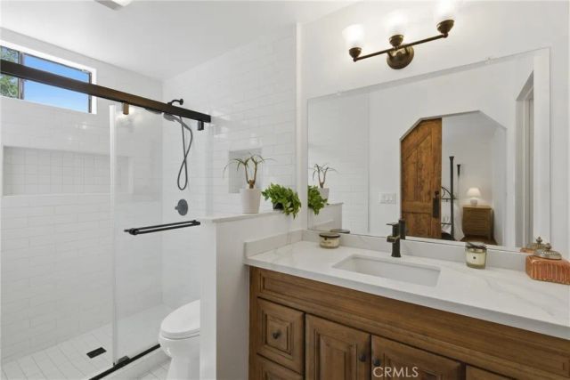 6225 Shoup Avenue 97, Woodland Hills, CA 91367