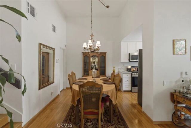 6225 Shoup Avenue 97, Woodland Hills, CA 91367