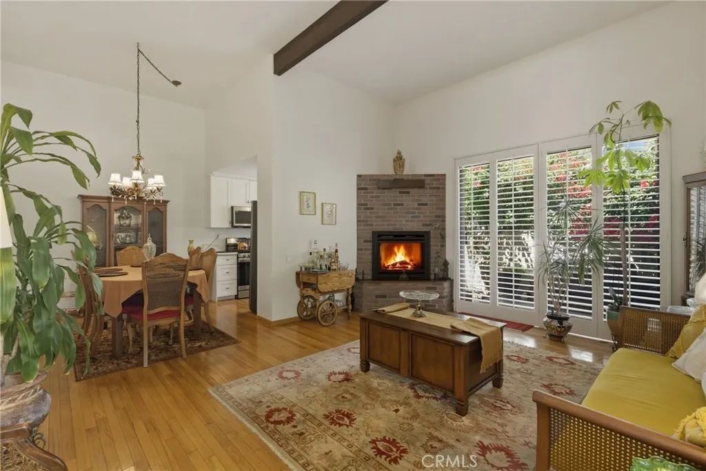 6225 Shoup Avenue 97, Woodland Hills, CA 91367