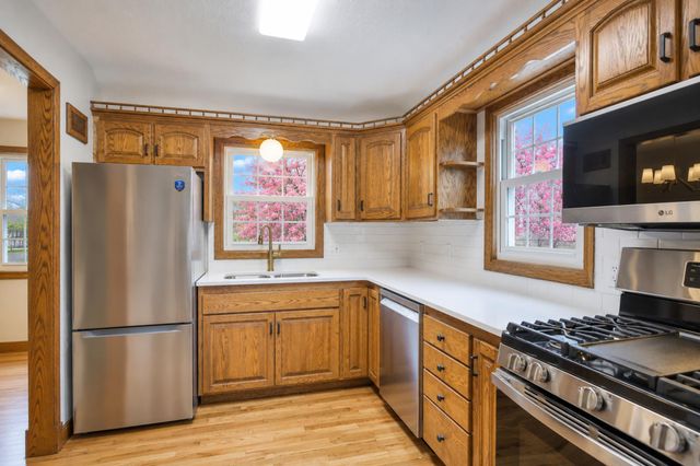 1100 9th Street NW, Austin, MN 55912