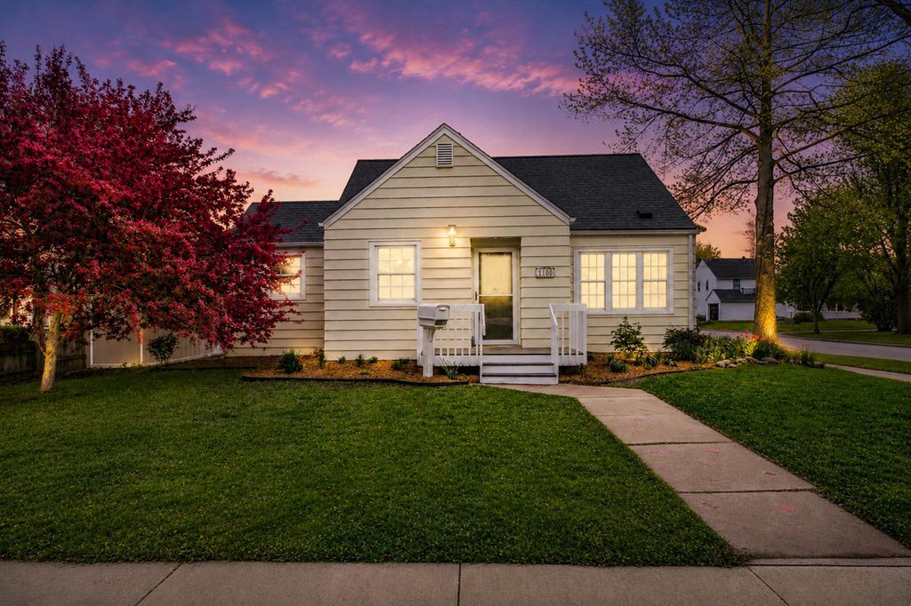1100 9th Street NW, Austin, MN 55912