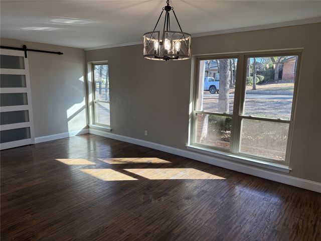 21 Devonshire Drive, Bedford, TX 76021