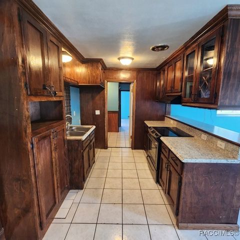 44 S Fillmore Street, Beverly Hills, FL 34465