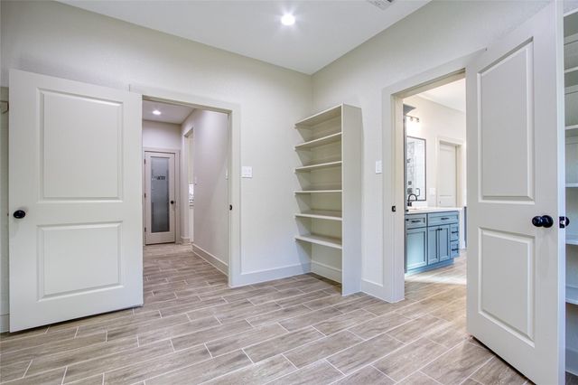 10518 Greenbriar Drive, Plantersville, TX 77363