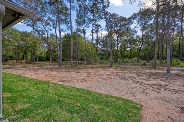 10518 Greenbriar Drive, Plantersville, TX 77363