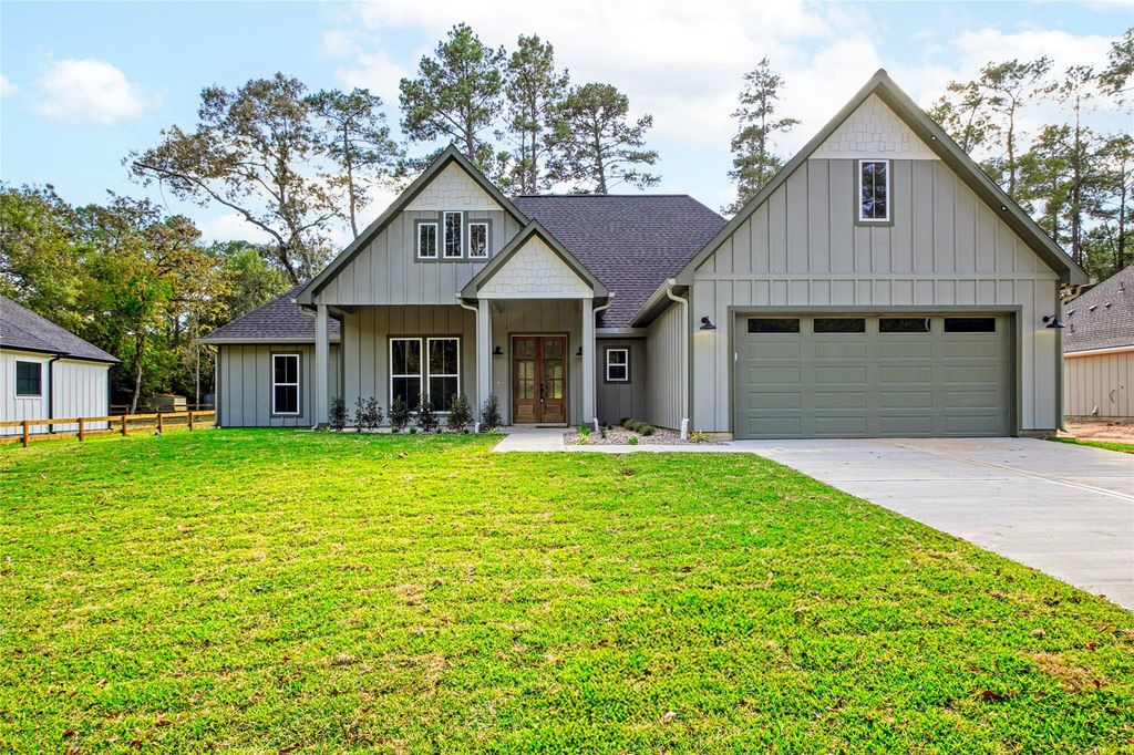 10518 Greenbriar Drive, Plantersville, TX 77363